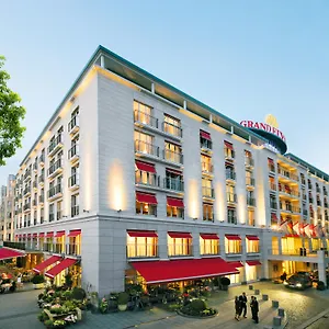 ***** Hotel Grand Elysee Germania
